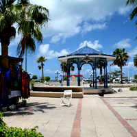 Marigot Market